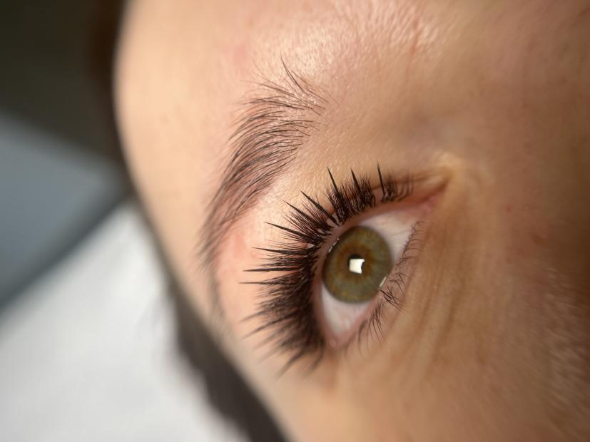 Niestandardowe stylizacje rzes