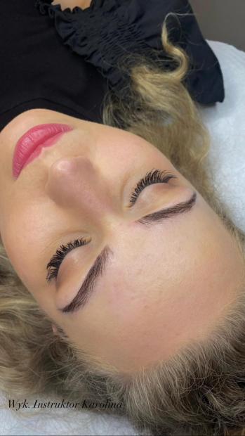 Szkolenie ze stylizacji brwi henną i farbą