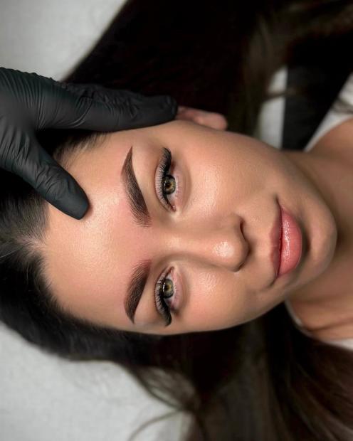 WowBrow Martyna Czeczil-Skrzypulec