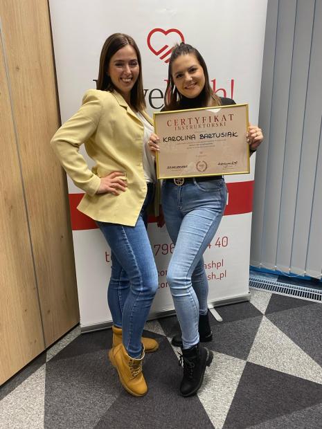 Szkolenie ze stylizacji brwi henną i farbą