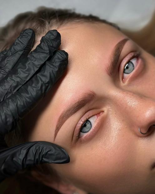 WowBrow Martyna Czeczil-Skrzypulec