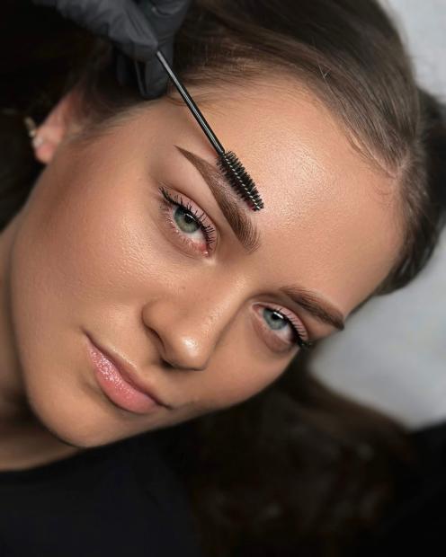 WowBrow Martyna Czeczil-Skrzypulec