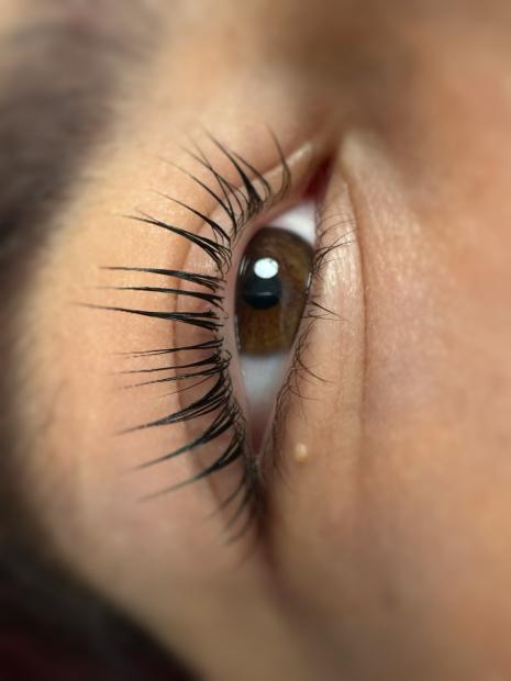 Oprawa oka 2w1 Laminacja brwi z koloryzacją oraz Lifting laminacja rzęs